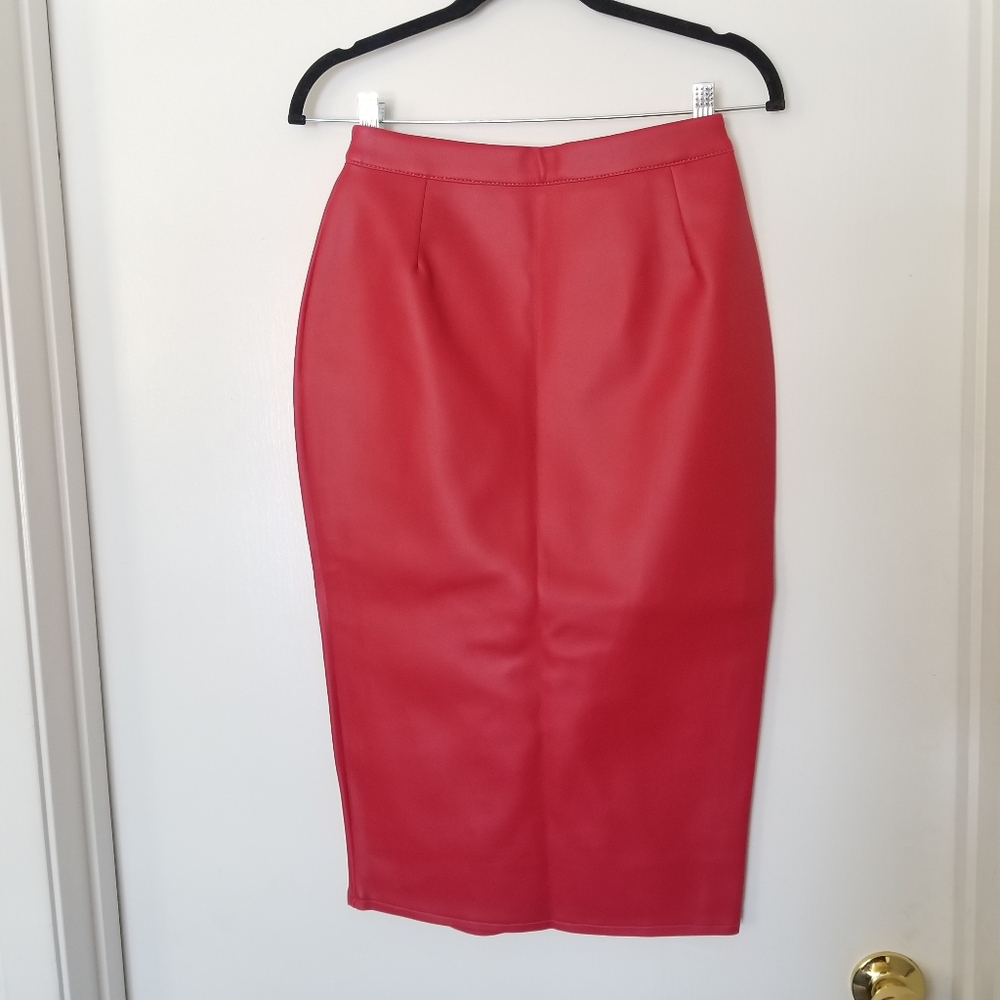 Pinup Couture/Deadly Dames Deadly Curves Red Faux Leather Wiggle Skirt
